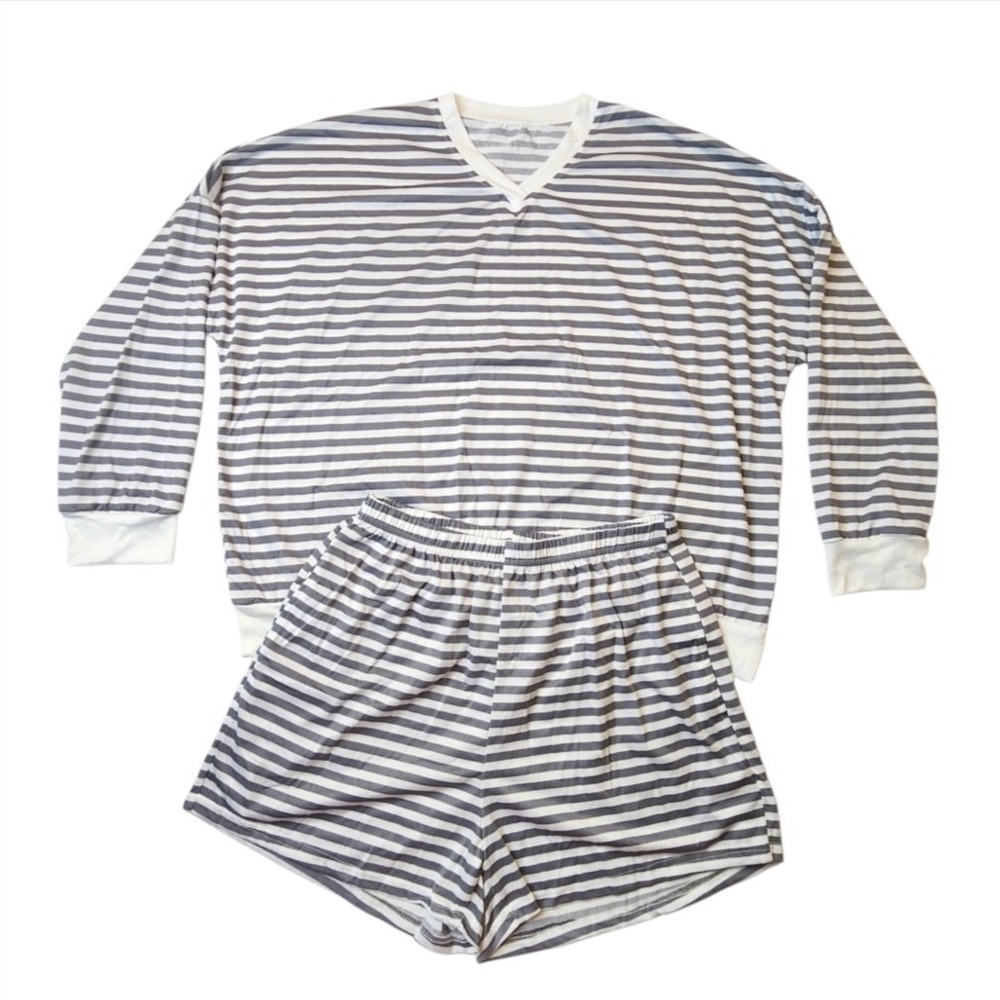 Women Classic Striped Shirt V-neck Long Sleeve with Shorts Gray Size Large 2pcs